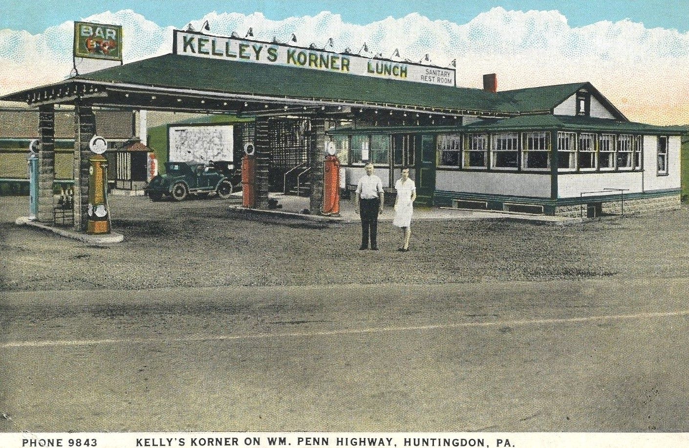 Kelley's Korner Lunch and Gas Station located on the William Penn Highway in Huntingdon in 1938
